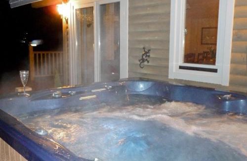 Tiverton House | Wattles-E4527