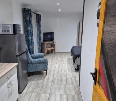 Piet Retief House | Wattlewood Cabins