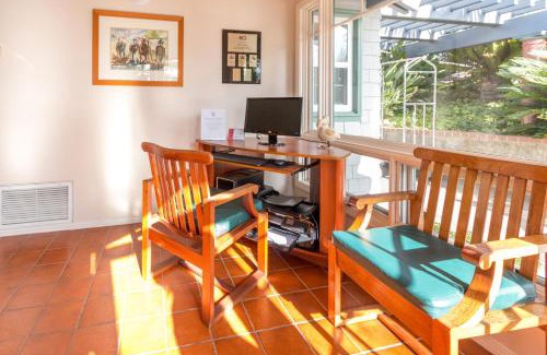 Del Mar Apartment | Wave Crest Resort