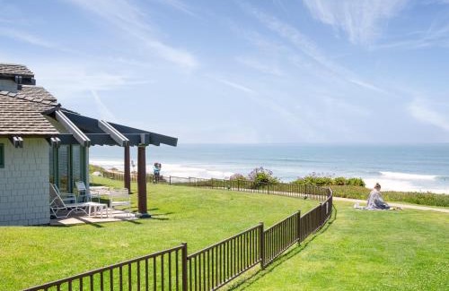 Del Mar Apartment | WCH at Wave Crest Resort