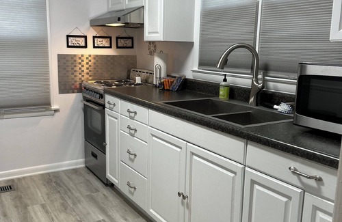 Weaver Apartment | Weaver Station - Your rest stop on the Ladiga Trail!