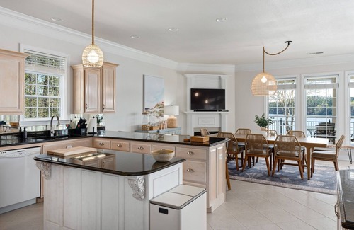 Shelby House | WEEKDAY SPECIALS! The Perch Alabama