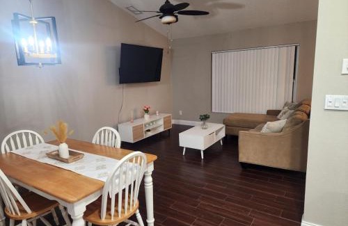 Spring Hill House | Weeki Wachee House