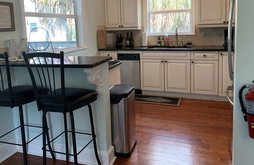 Weeki Wachee Gardens House | Weeki Wachee Kayak deck home on a quiet canal with a dock