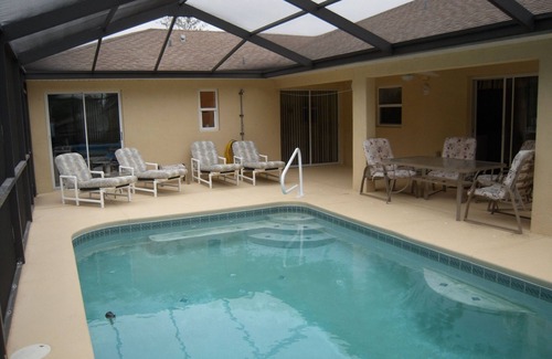 Brooksville Villa | WEEKI WACHEE VILLA HOME FROM HOME