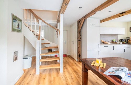 Rabenholz House | Weiße Kate Gut Priesholz