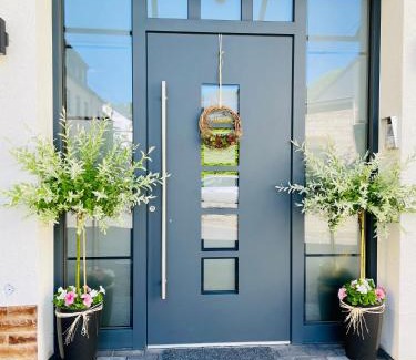 Ernst House | Weinbergs Loge