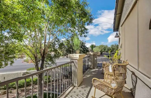 North Las Vegas House | Welcome to a backyard paradise