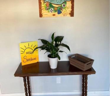 Columbia House | Welcome to Columbia!-enjoy this tranquil space