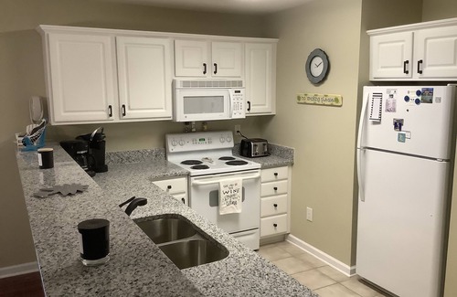 Pawleys Island Villa | WELCOME TO HAMMOCK HEAVENn First Floor- Easy Access