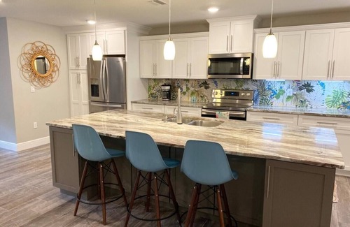 Dunnellon House | Welcome to Let's Flamingle, located directly on Blue Cove just off of Rainbow River