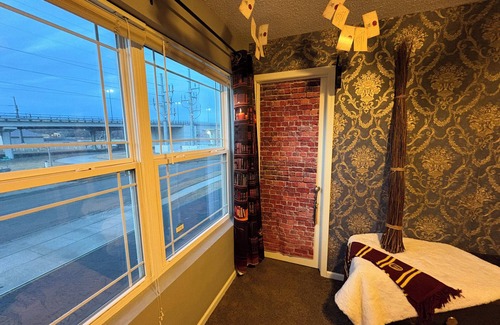 Bismarck House | Welcome to Molly’s Place! 3-bedroom waterfront townhome in Mandan