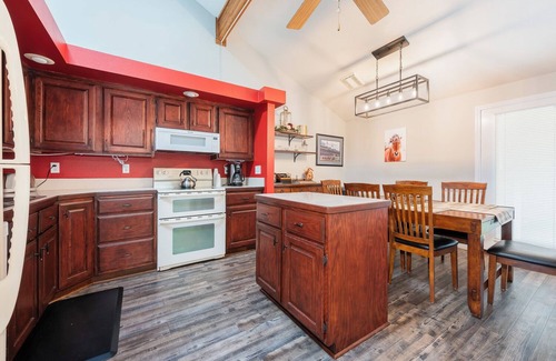 Idaho Falls House | Welcome to Mountain Getaway in this cozy 4 bed 3 bath home.