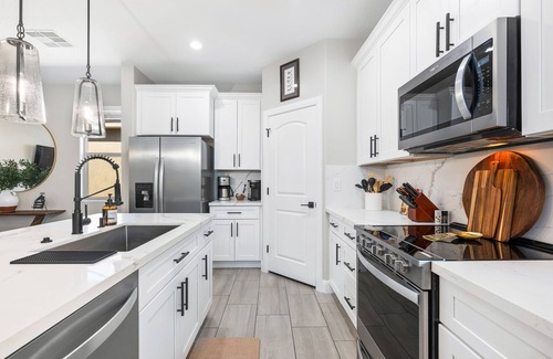 Mesquite House | Welcome to our 19th Hole! Golfer's Choice! AC, WiFi, W/D, BBQ, Big TVs, Garage