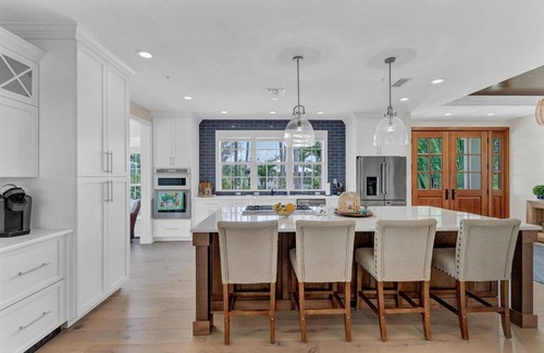 Boca Grande House | Welcome to Palm Paradise - 3 bed 3 bath pool home located near the historical downtown area of BG!