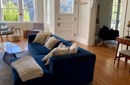 Cloverdale House | Welcome to the best deal in Cloverdale