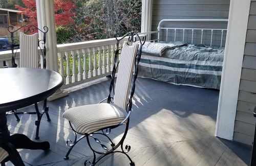 Newnan House | Welcome to The Front Porch, where memories are made.