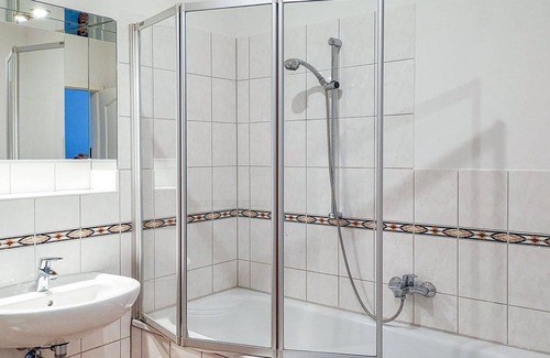 Behnkendorf Apartment | Welcome to the inviting vacation apartment Pennemünde.