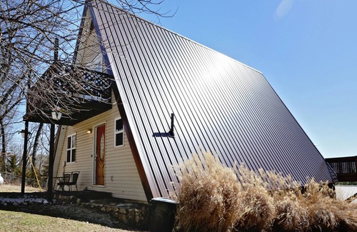 Cabool House | Welcome to the Ozarks Hillside Lookout A-Frame Cabin