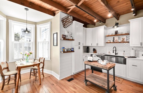 Jefferson House | Welcome to the Rusty Rose-Restored Farmhouse feel in the heart of Jefferson, MD