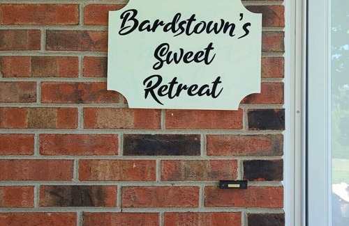 Bardstown House | Welcome to your home away from home at my Bardstown’s Sweet Retreat!