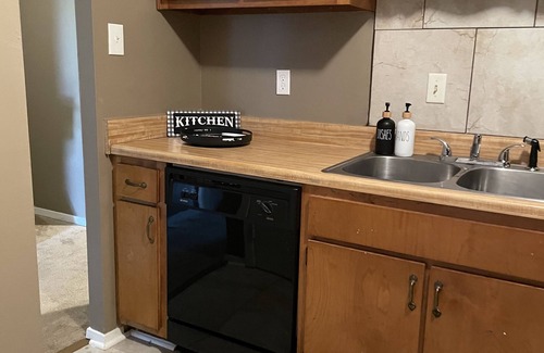 Memphis Condo | Welcoming 1BR Condo on Golf Course, Mins from Downtown