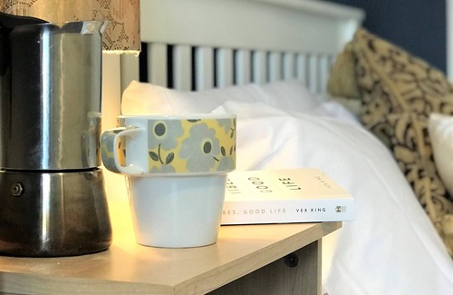 St Helens Apartment | Welcoming Spacious 2-bedroom House in St Helens