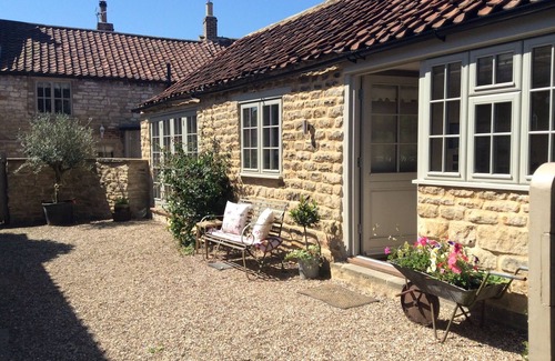 Westow House | Well appointed, rural village getaway, close to Malton, York and the East Coast