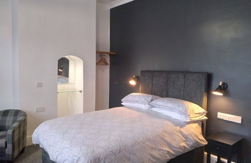 Ferrybridge Bed & Breakfast | Wentvale