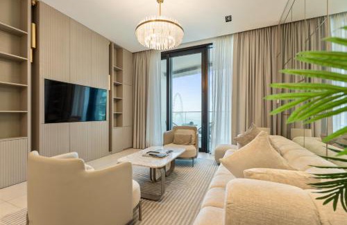 Jumeira 1 Apartment | Werova - Sea View 3br With Hotel Facilities Access