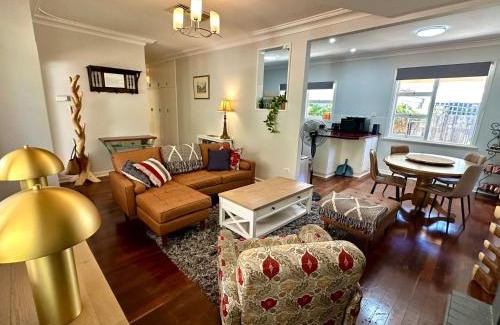 West Busselton House | West Busselton Cottage