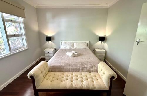 West Busselton House | West Busselton Cottage