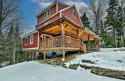 West Dover House | West Dover Home with Deck about 2 Mi to Mount Snow!