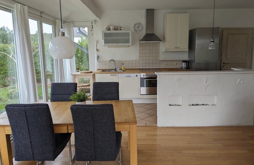 Born auf dem Darss Apartment | West view - cozy, bright first floor apartment