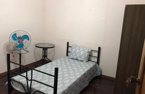 Santa Lucia Bed & Breakfast | Western Green B&B