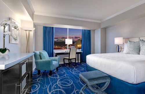 Las Vegas Resort | Westgate Las Vegas Resort and Casino 1BR/1BA Villa offers all luxurious comforts