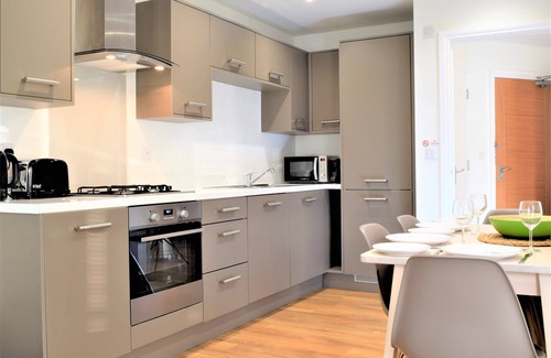 Peterborough Apartment | Westlake Apartment No.3 in Hampton, Peterborough