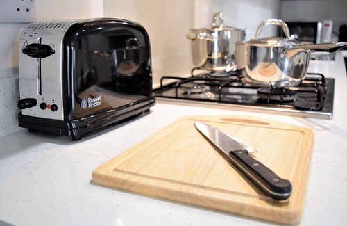 Peterborough Apartment | Westlake Apartment No.3 in Hampton, Peterborough