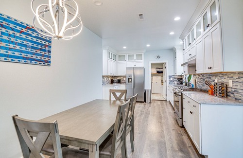 Westport House | Westport Home w/Hot Tub: 2 Blocks to Beach!