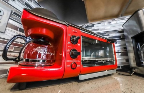 Paradise Valley Villa | What you need A Hidden Gem in the Heart of Vegas!