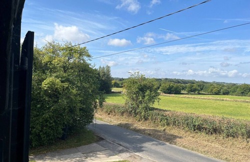 Manningtree House | Wheatsheaf Barn Retreat