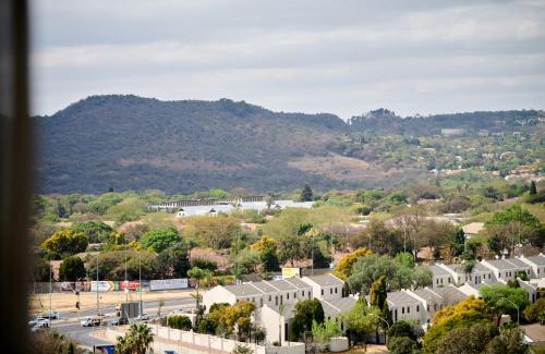 Menlyn Apartment | When Away - Your Home Away from Home