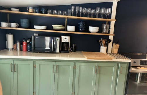 Andover Cottage | Where the Mountain meets the Lake. Lakefront cottage, views of Mount Kearsarge!