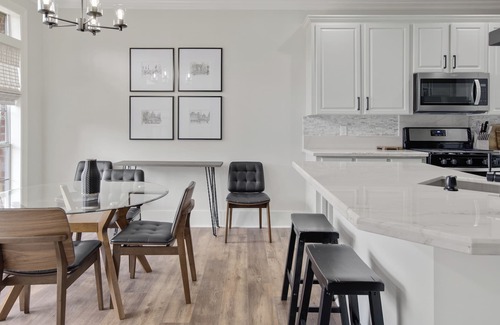 Milton House | Whether you need a quick weekend getaway or an extended stay, this home is you.