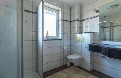 Buschvitz Apartment | Whg-1-Schwalbennest-Ferienhaus-Am-Boddenufer-Buschvitz