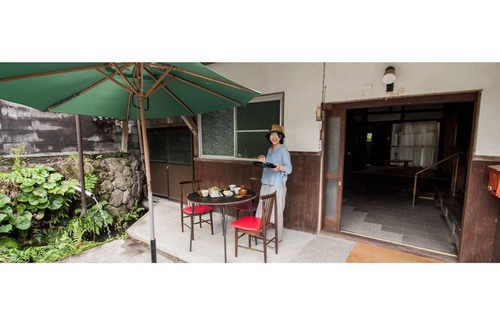 Daisen House | While listening to the sound of the clear stream /Saihaku-gun Tottori