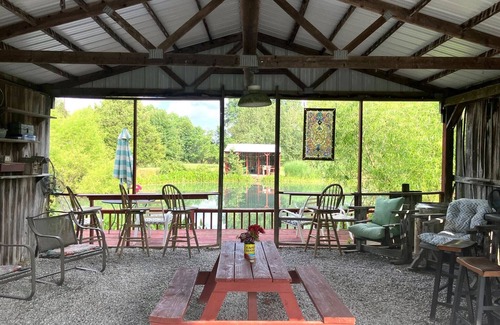 Leitchfield Cabin | Whimsical "Glamping" Cabin Getaway