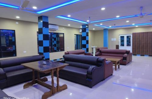 Golaghat Hotel | whirlwind food court and resort