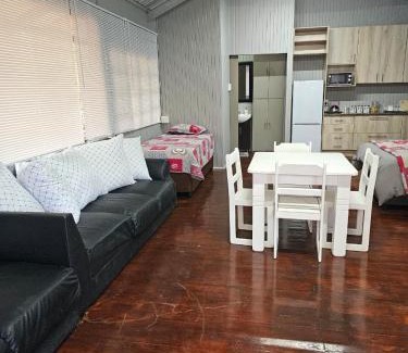 Tzaneen Cabin | Whispering Creek Mountain Lodge