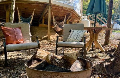 Cosby House | Whispering Waters Dome Getaway